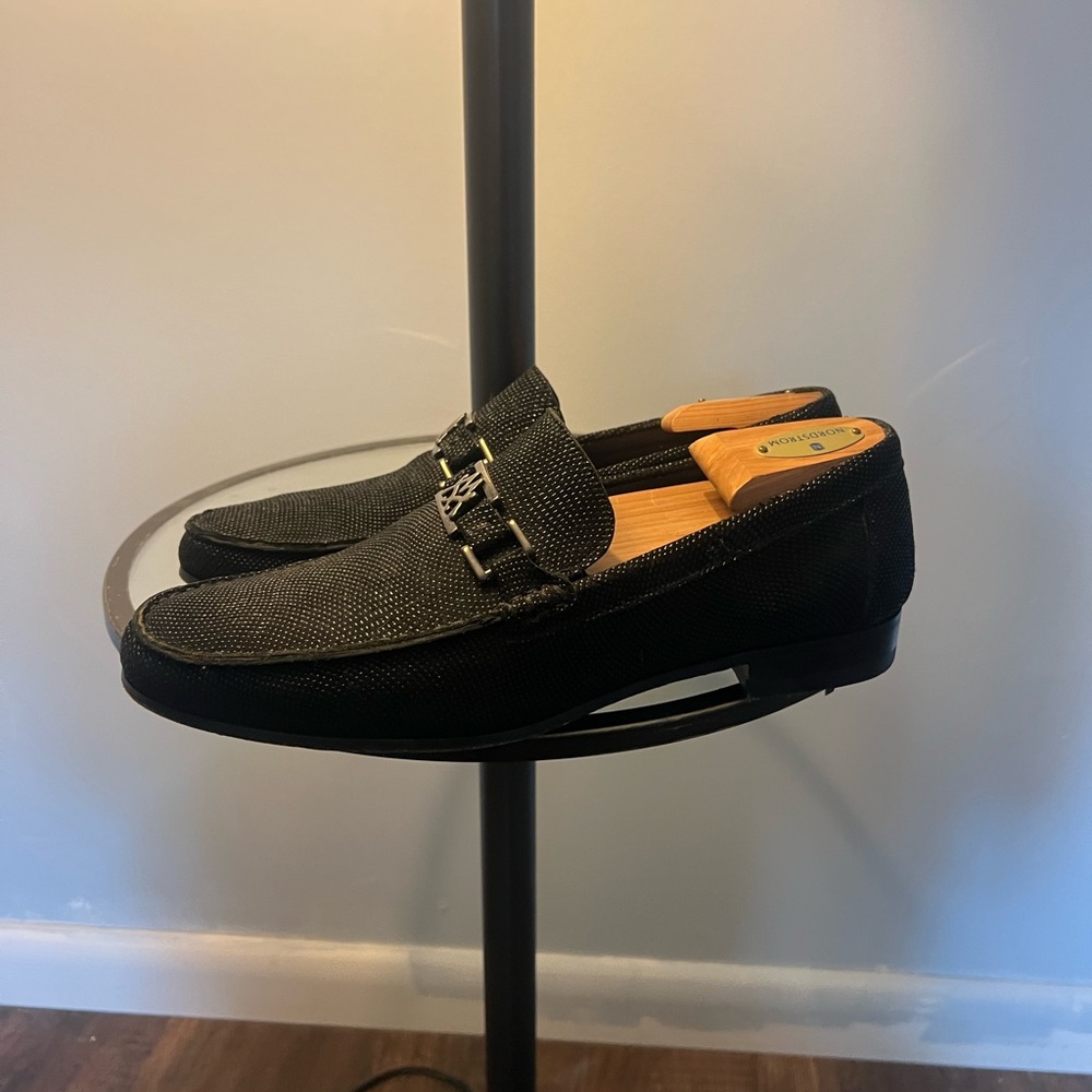 Mezlan Black Textured Loafers with Buckle